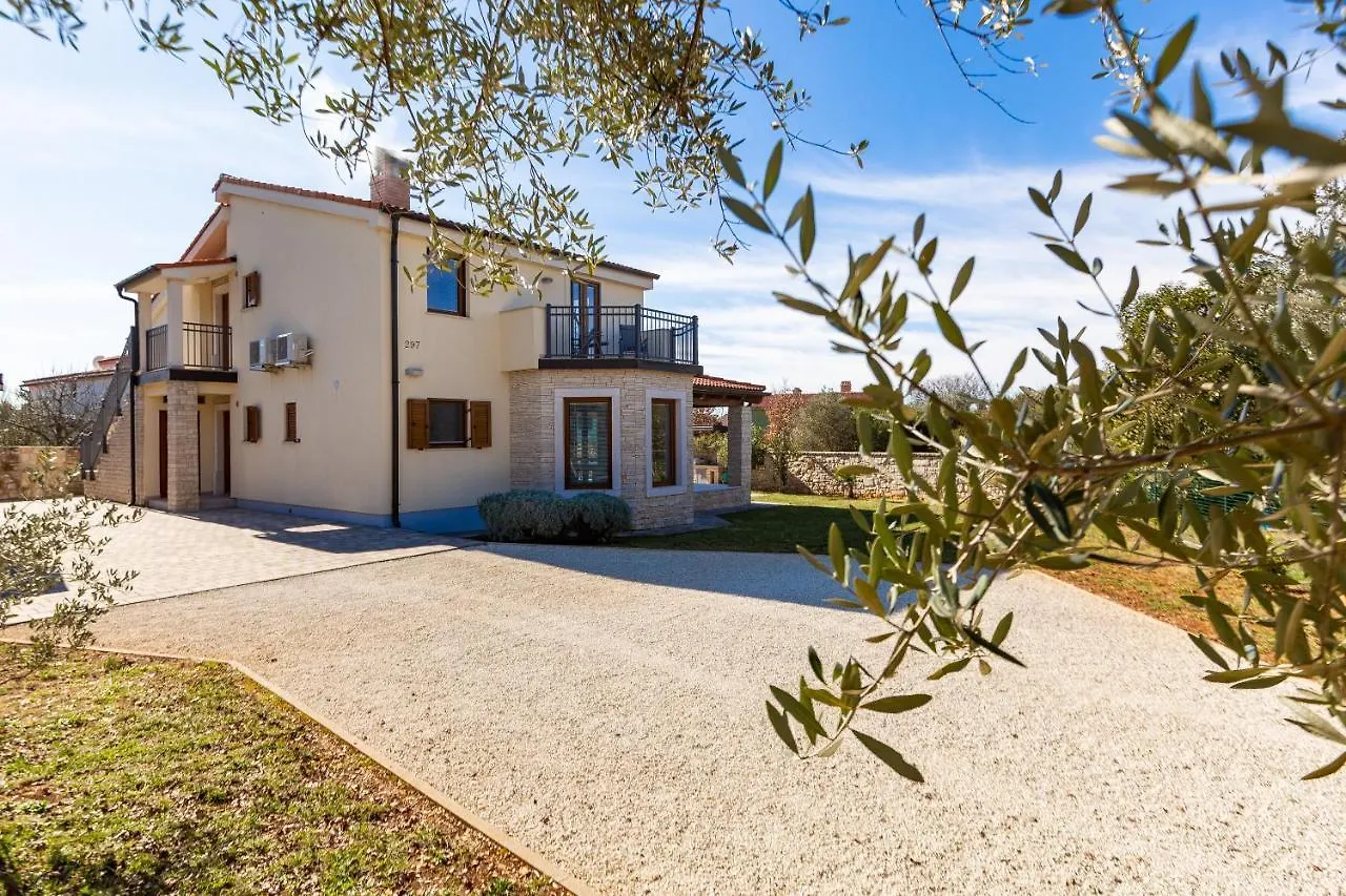 Apartments Krusec Pula