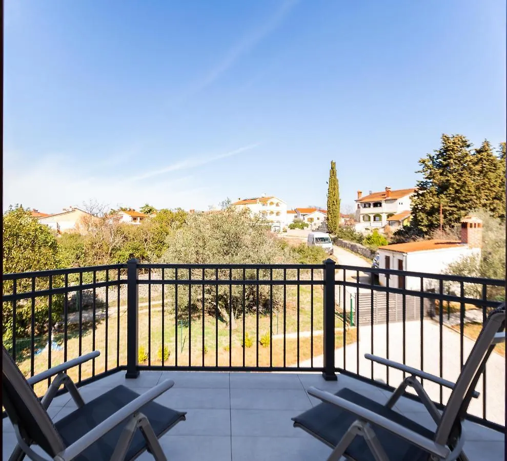 Apartments Krusec Pula