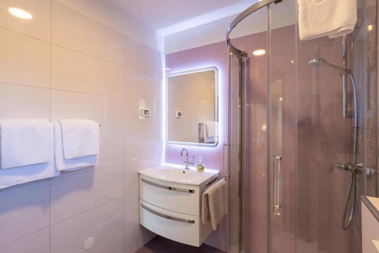 Apartments Krusec Pula 0*,  Croatia
