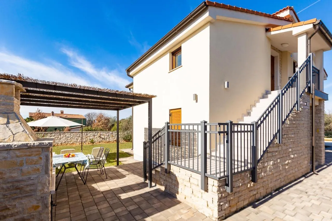 Apartments Krusec Pula